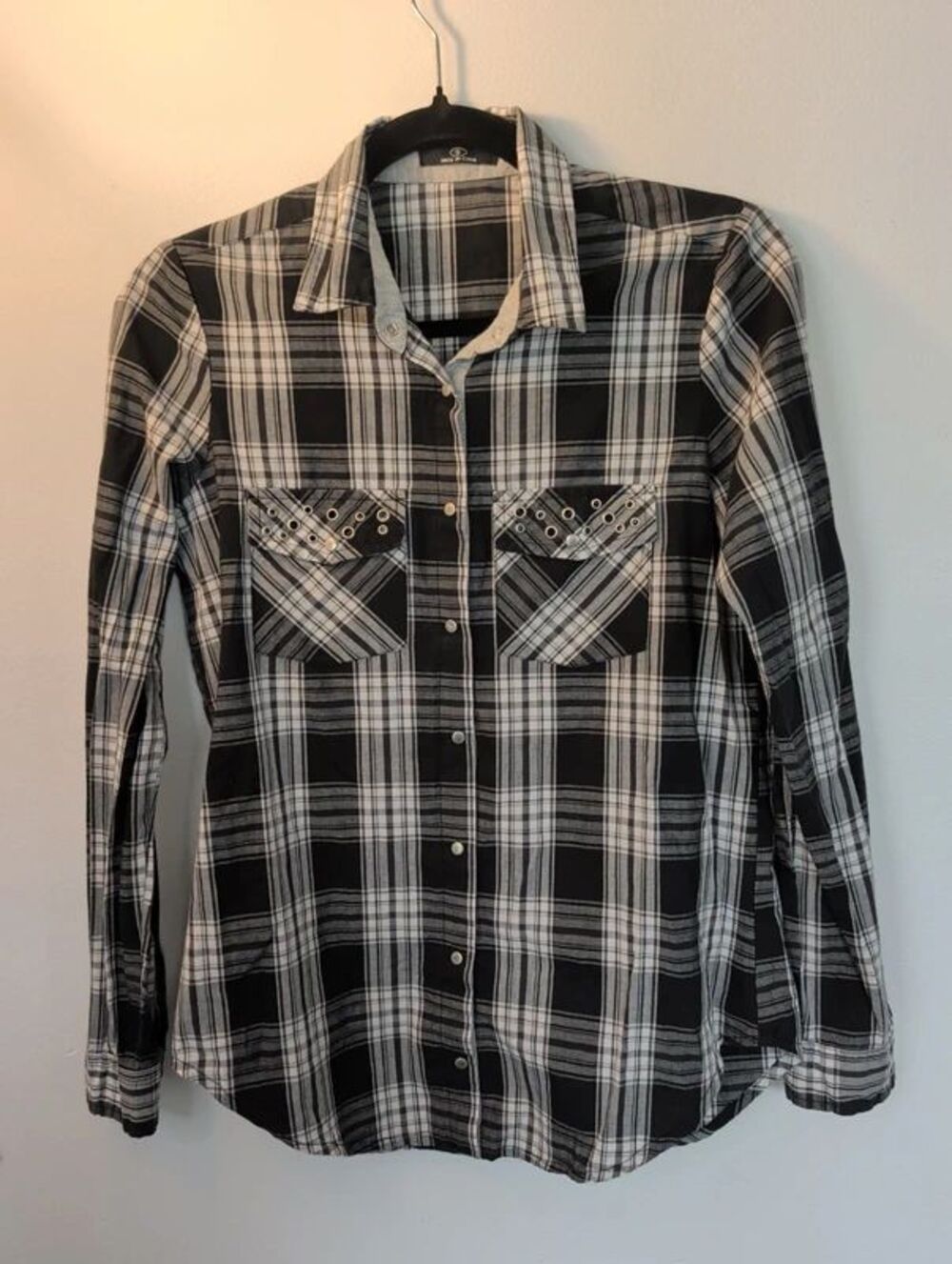 Ali & Kris Cowgirl Blk White plaid embellished Top Size S
